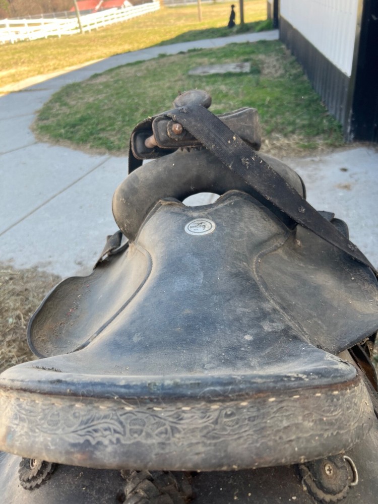 Simco Saddle