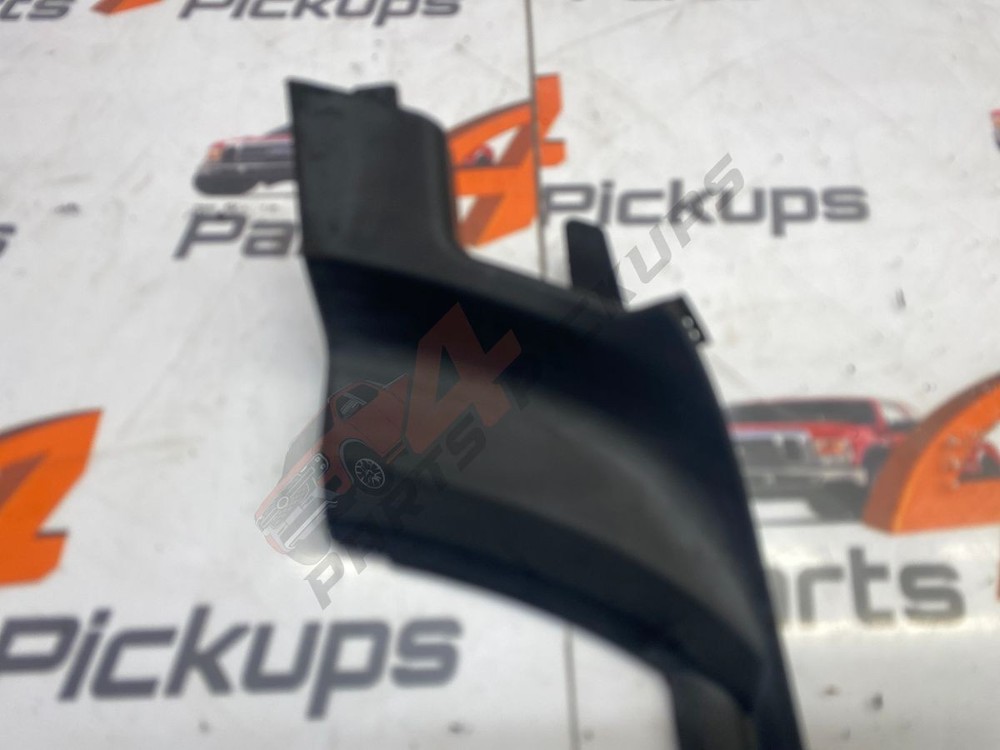 2013 Isuzu D-Max Yukon Driver Side Windscreen Corner Trim 2012-2017