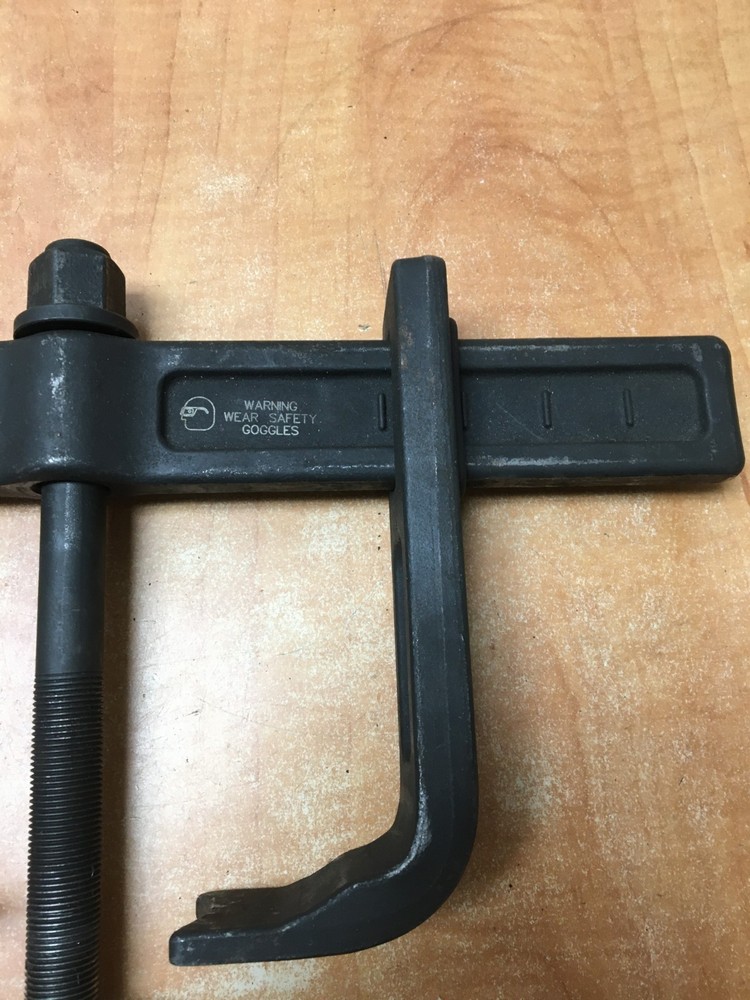 OTC Tools Hub Grappler Puller 6575-1