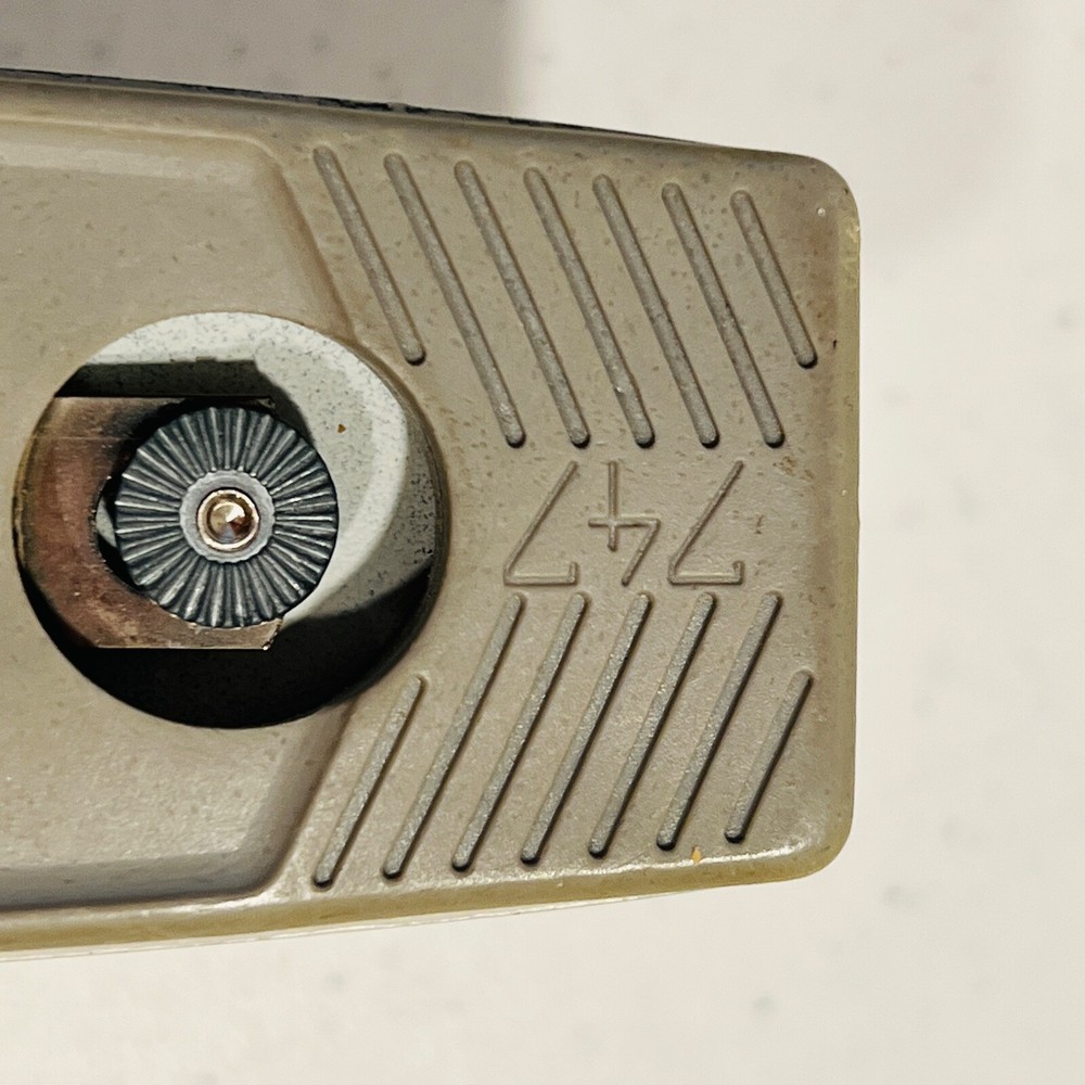 Vintage SWINGLINE 747 DESKTOP STAPLER Creamy Gray
