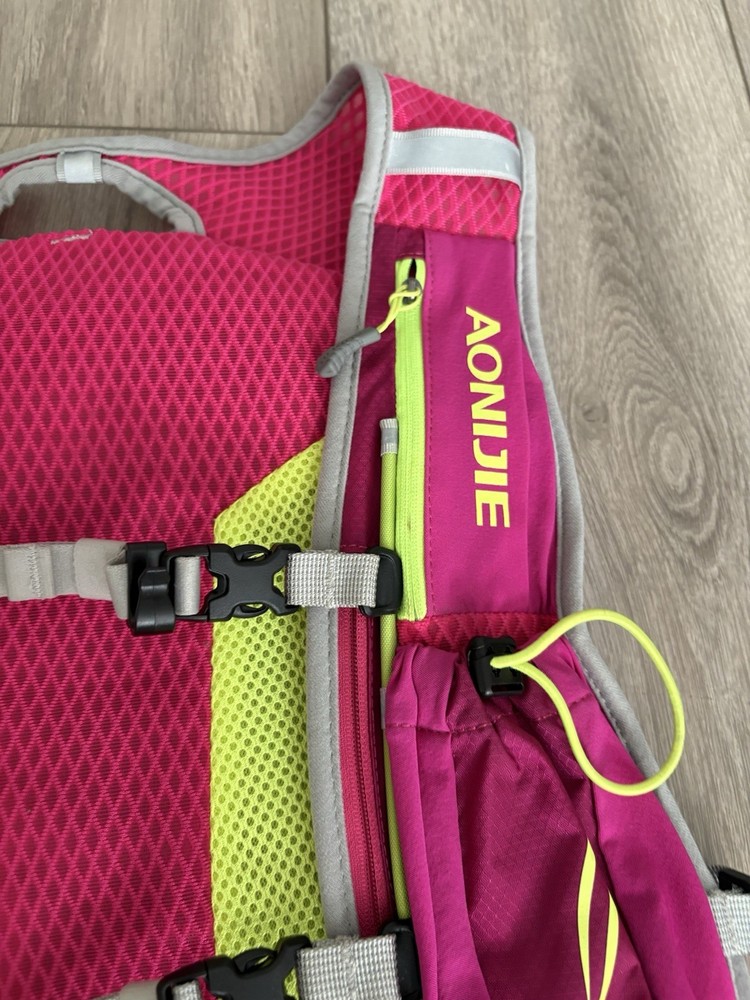 AONIJIE Hydration Vest Pack Backpack Marathoner Running Race Hydration