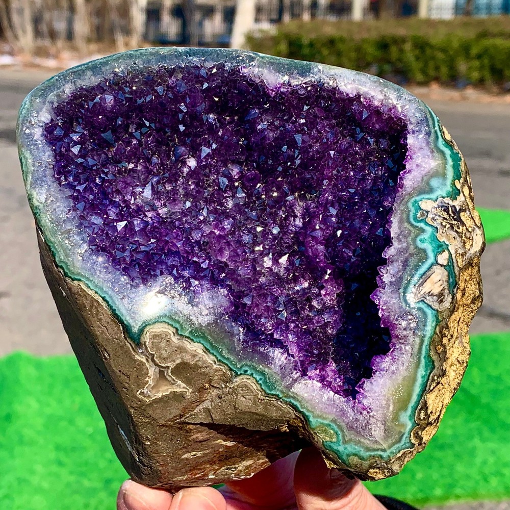 891G Natural Amethyst geode quartz clustercrystal specimen Healing