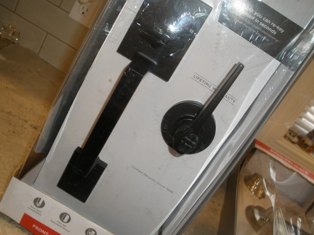 NEW KWIKSET FRONT ENTRY HANDLESET MATTE BLACK