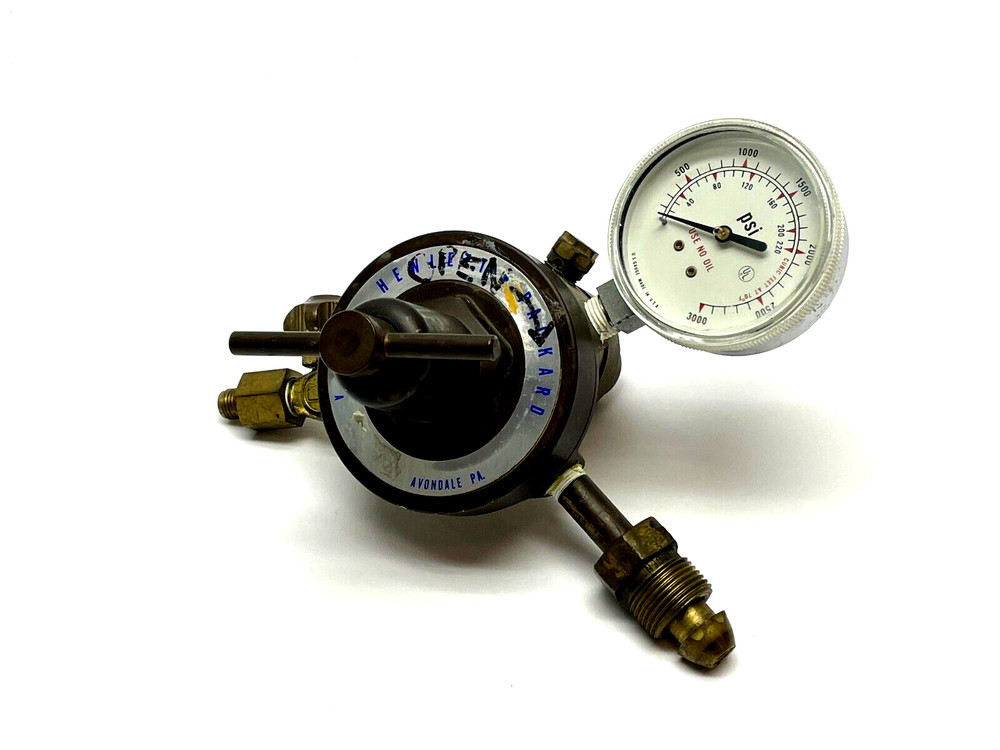 Hewlett Packard 190 A Multi-Stage Gas Cylinder Regulator
