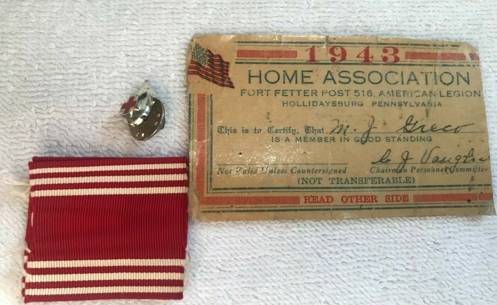 WW II GOOD CONDUCT MEDAL & BOX