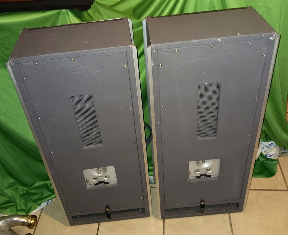 Vintage Shure Vocal Master VA-301S Column Speakers Pair!