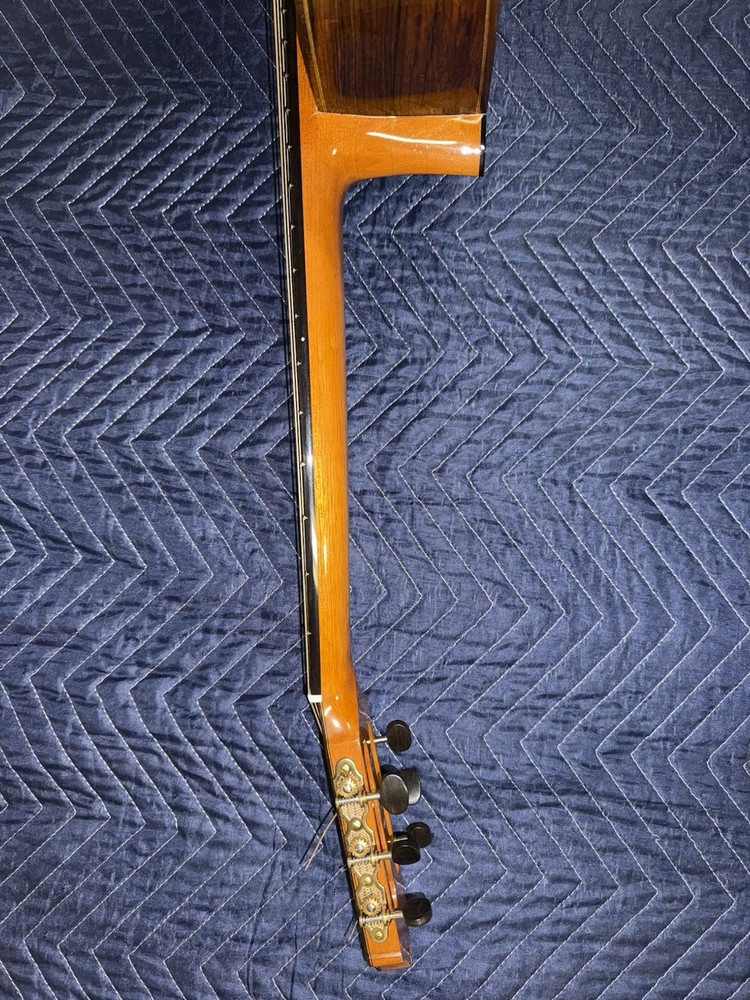 Kenneth Hill Classical Guitar 2009 Luthier Signed