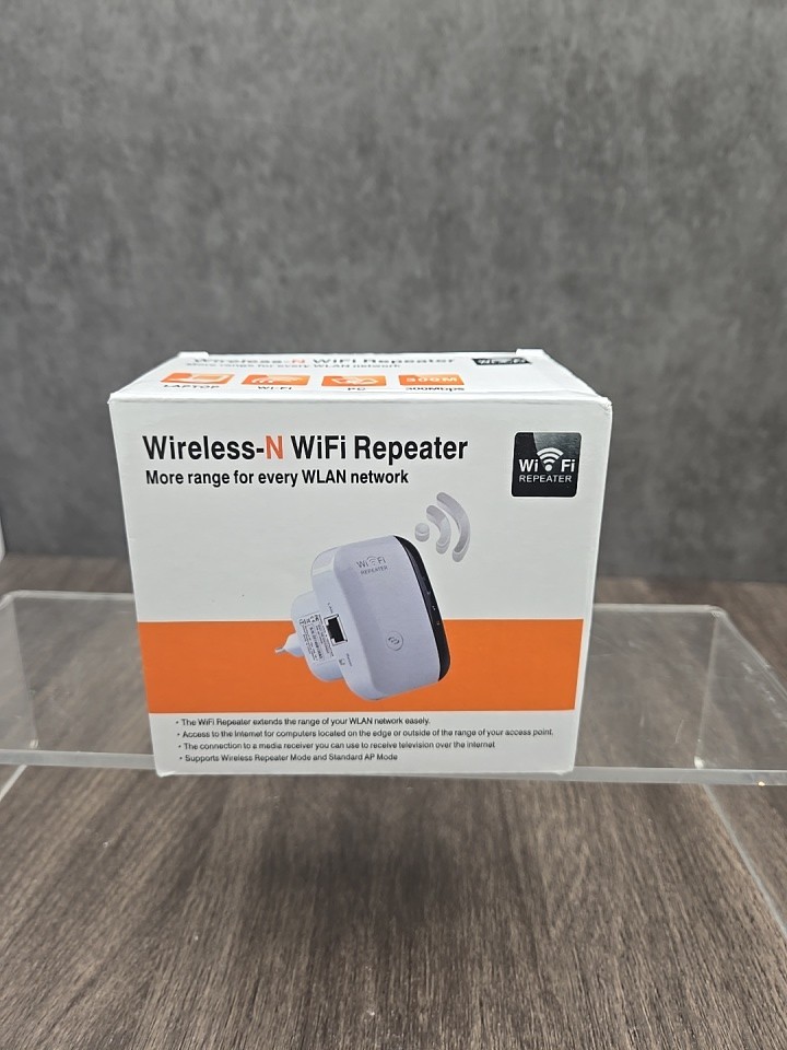 Wireless-N WiFi Repeater Range Extender Boost WLAN Signal