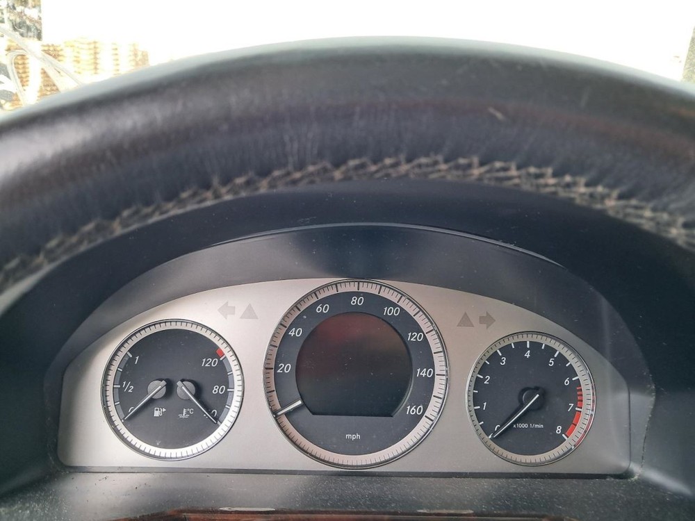 GLK350 2010 Glove Box 4865423