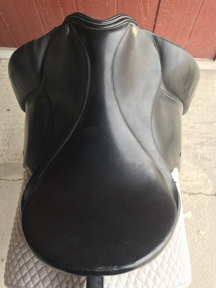 Schleese Jes Dressage Saddle