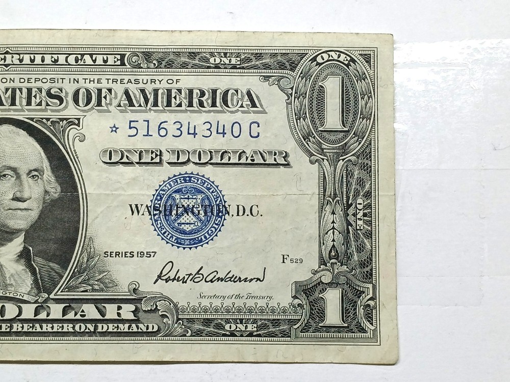 ** STAR ** $1 1957 Silver Certificate Note ** *51634340C