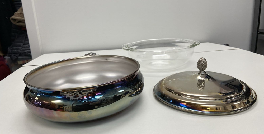 Sheffield Silver Silverplated Casserole Pinecone Top Pyrex Insert Dish 9" w Lid