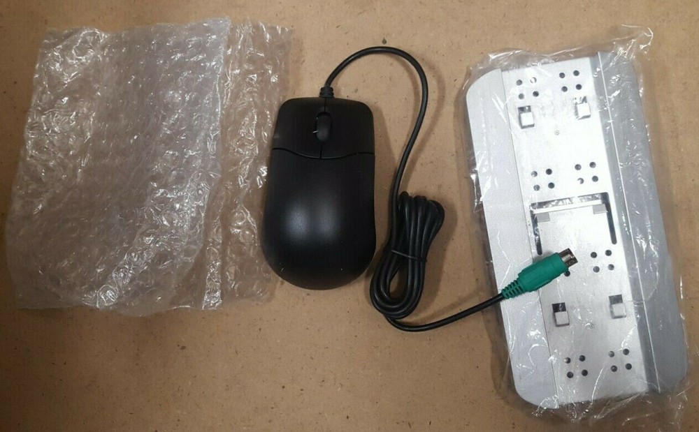 Neoware e140 POS System W/Keyboard, Mouse And Power Supply
