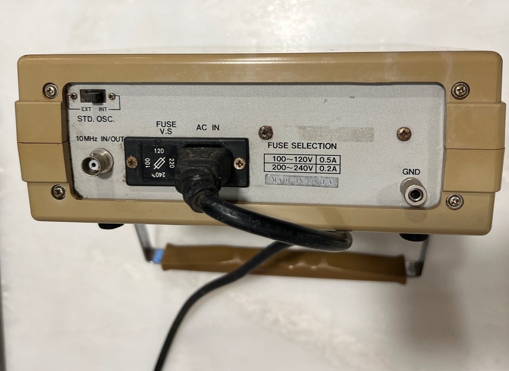 Protek Frequency Counter B-808 Multifunction electronic test equipment Powers On