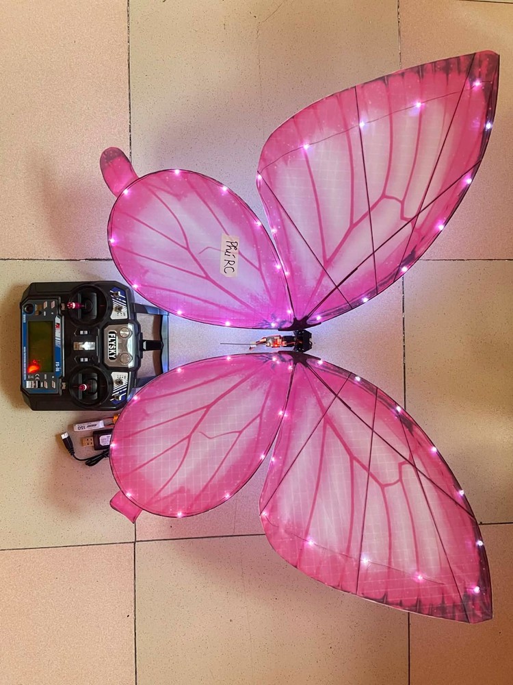 RC LED Flying Butterfly (Flapping Wings) – Remote Control Event / Party Prop