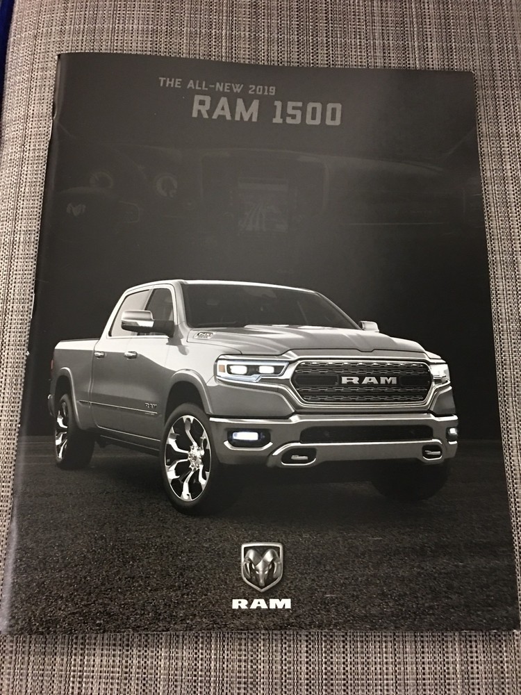 2019 DODGE RAM 1500 76-page Original Sales Brochure