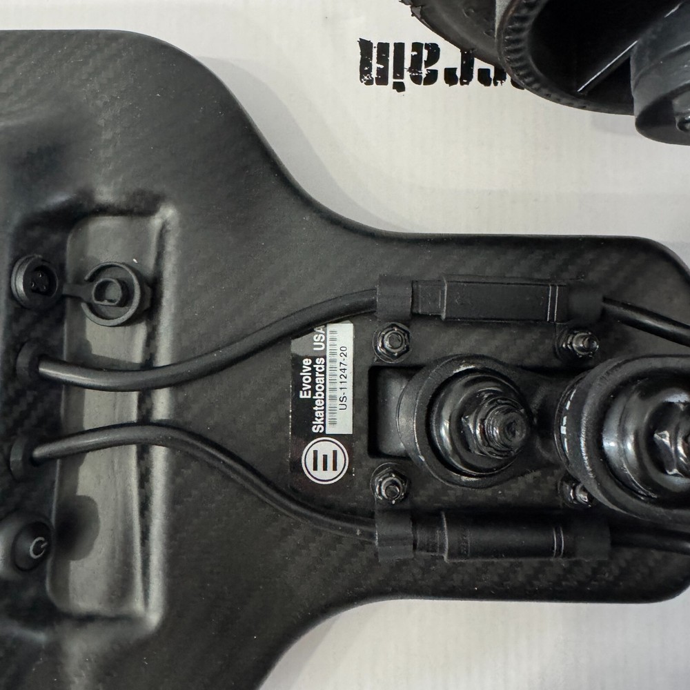 Evolve Carbon GTR Series 1