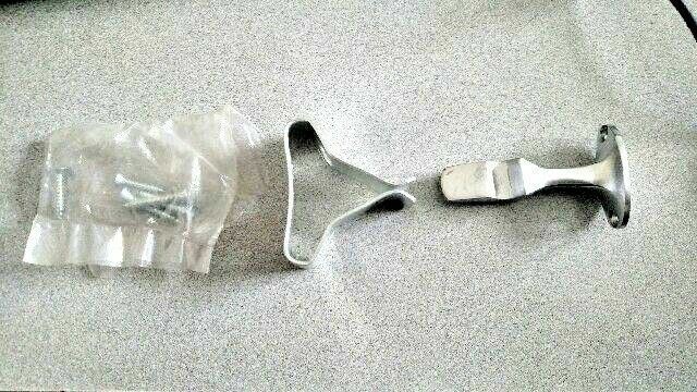 WALL DOOR HOLDER US26D DULL CHROME