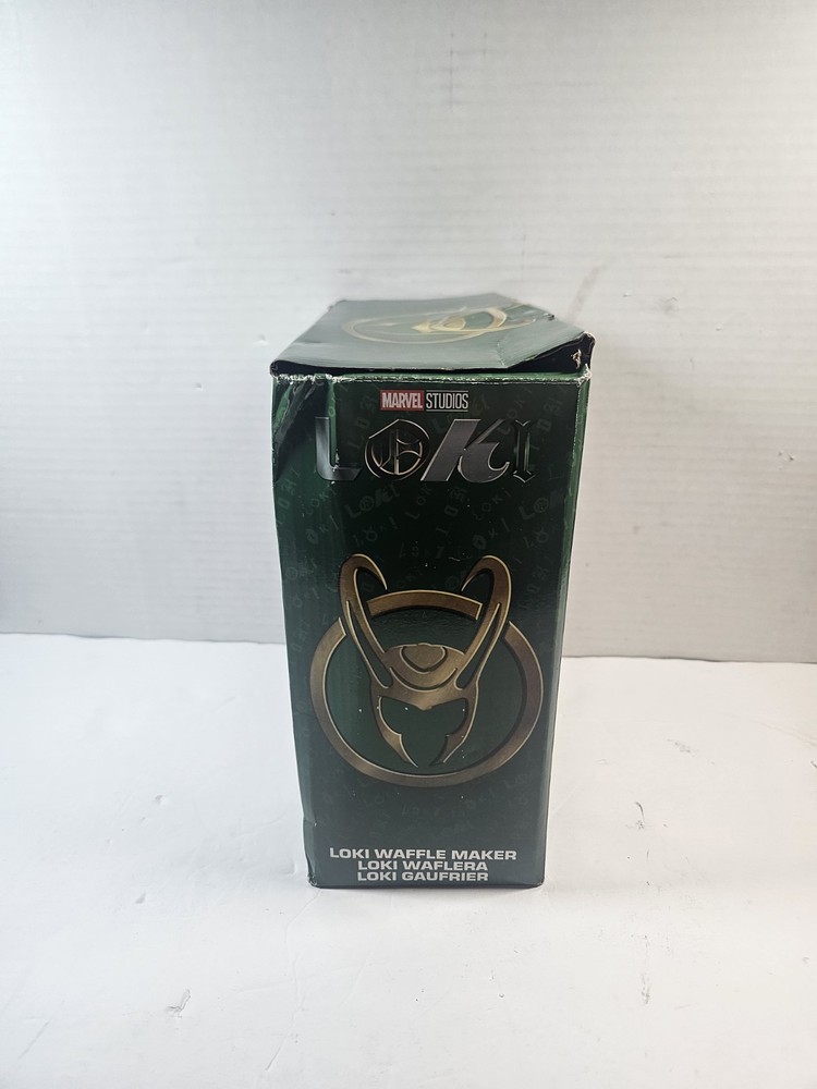 Uncanny Brands Marvel Studios Loki Waffle Maker Green Easy Clean