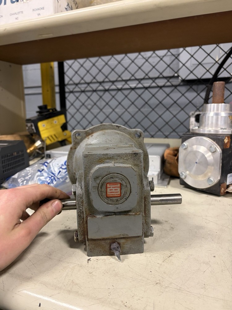 Cleveland 15TF564H-4 Speed Reducer USED