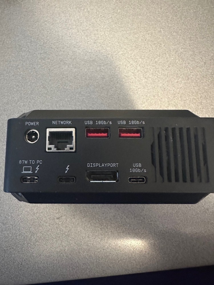 WD Western Digital BLACK D50 Thunderbolt 3 Dock