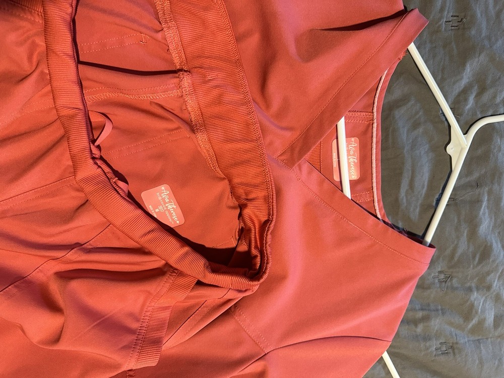 scrubs sets for women