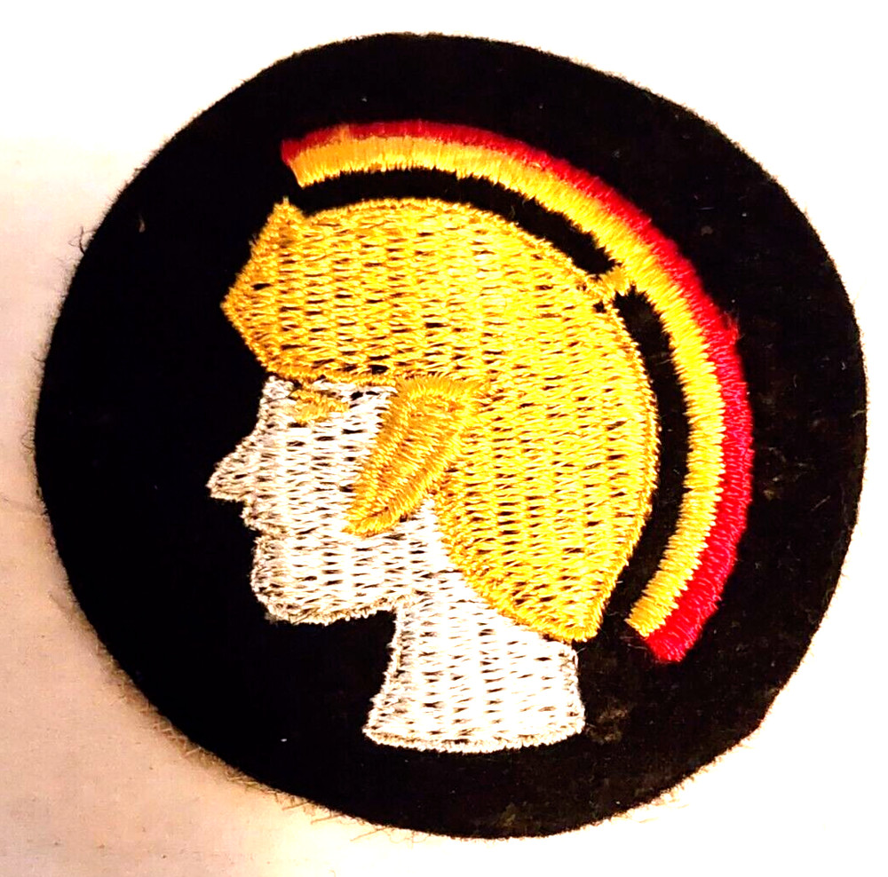 WWII U.S. ARMY ARTILLERY SCHOOL PATCH