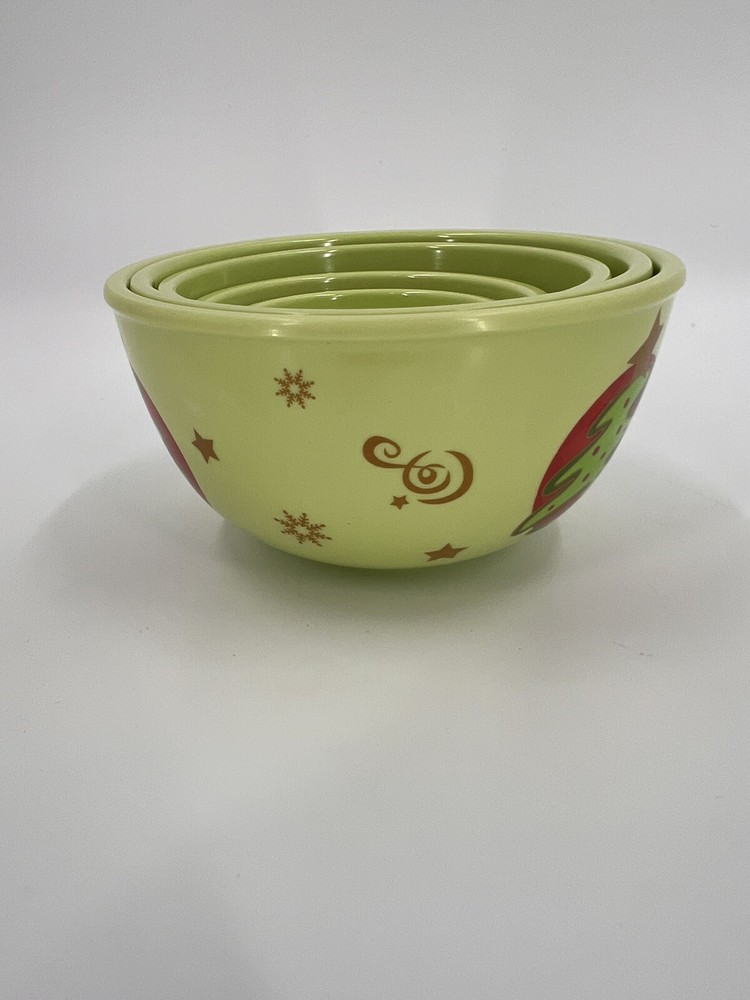 5 pc set green Melamine Measuring Cups Christmas Tree measures 1/8 c - 2 c EUC