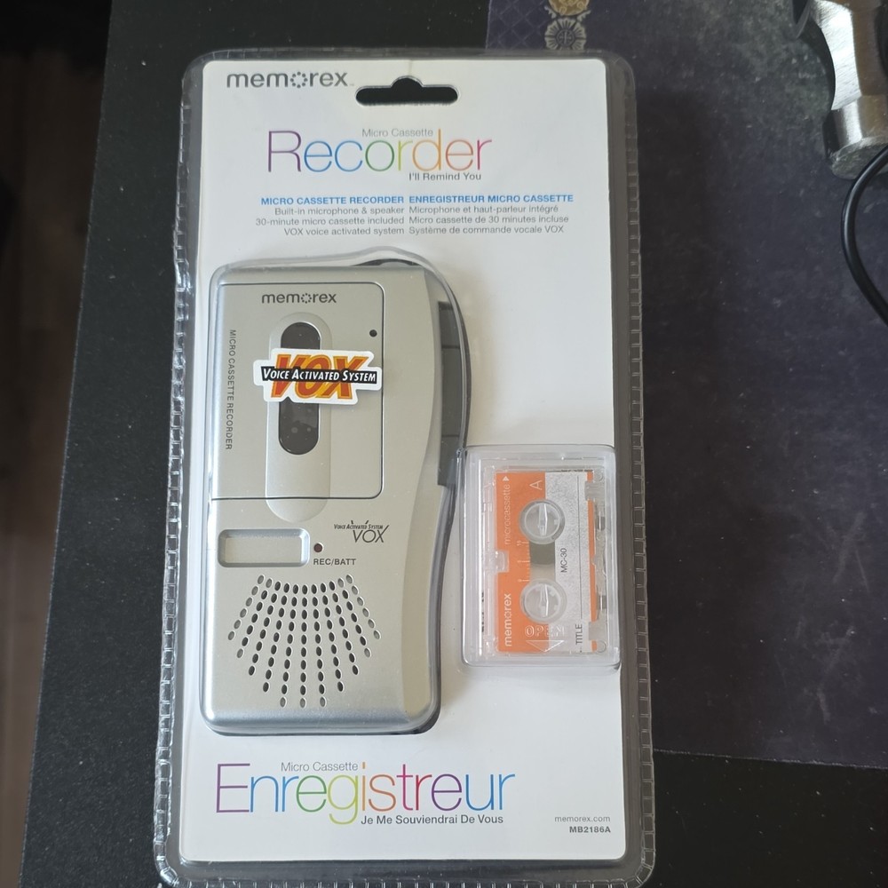 Memorex MB2186A Microcassette Recorder Voice Activated 2 Speed Handheld