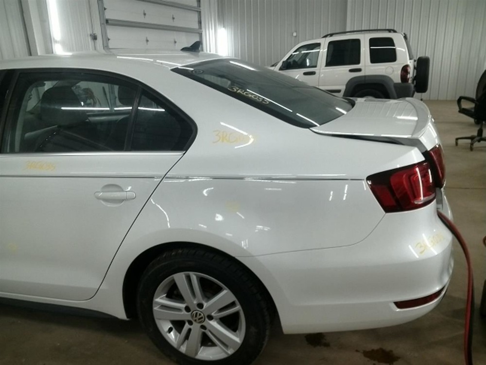 JETTA 2013 High Mounted Stop Light 104873988