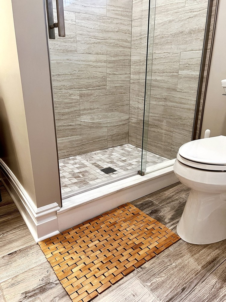 Reader Bath Mat, Shower Mat, Bathtub Mat, Bathroom Accessory, Wood