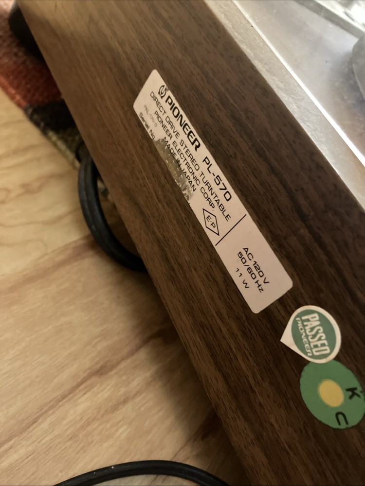 PIONEER PL-570 TURNTABLE
