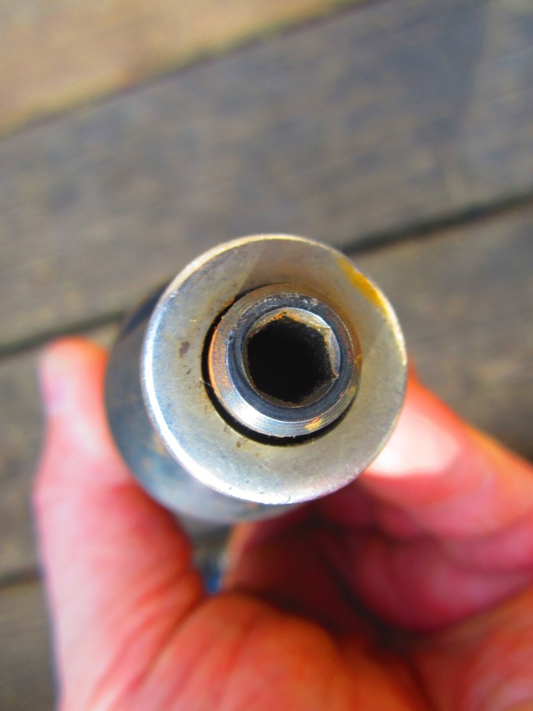 SIOUX TOOLS INC PNEUMATIC DRIVERS L2205