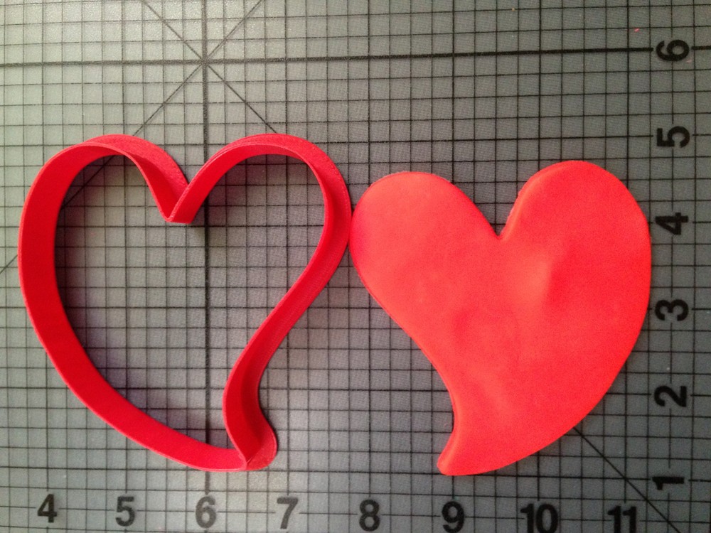 Curved Heart Cookie Cutter