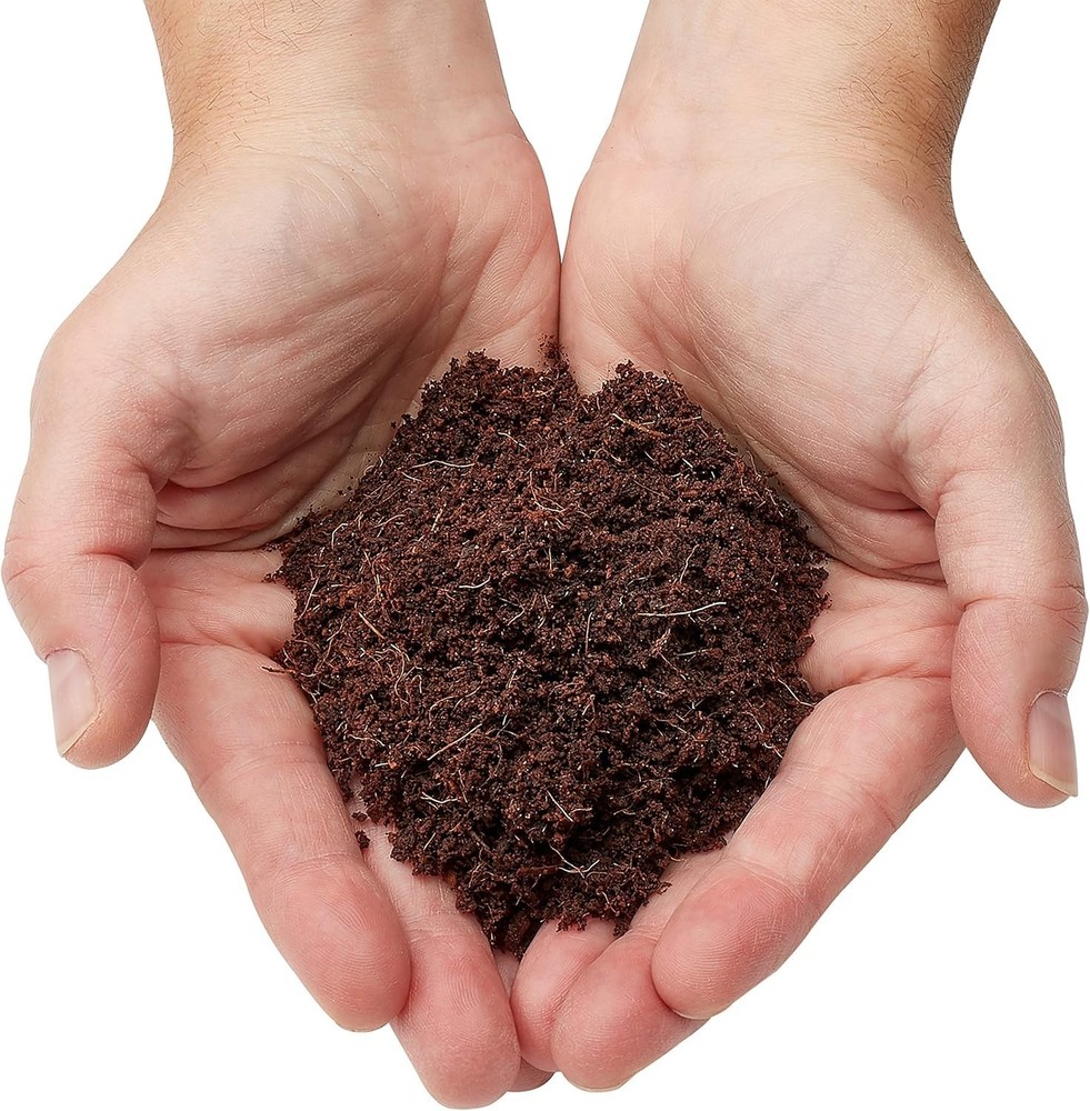 Versatile Coco Coir - Natural Soil Amendment & Bedding for 1 Gallon Applications