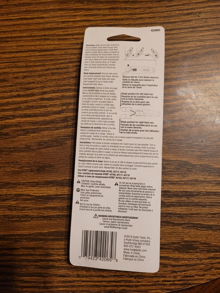 Utility Knife,Self-Retracting by HYDE TOOLS 42065