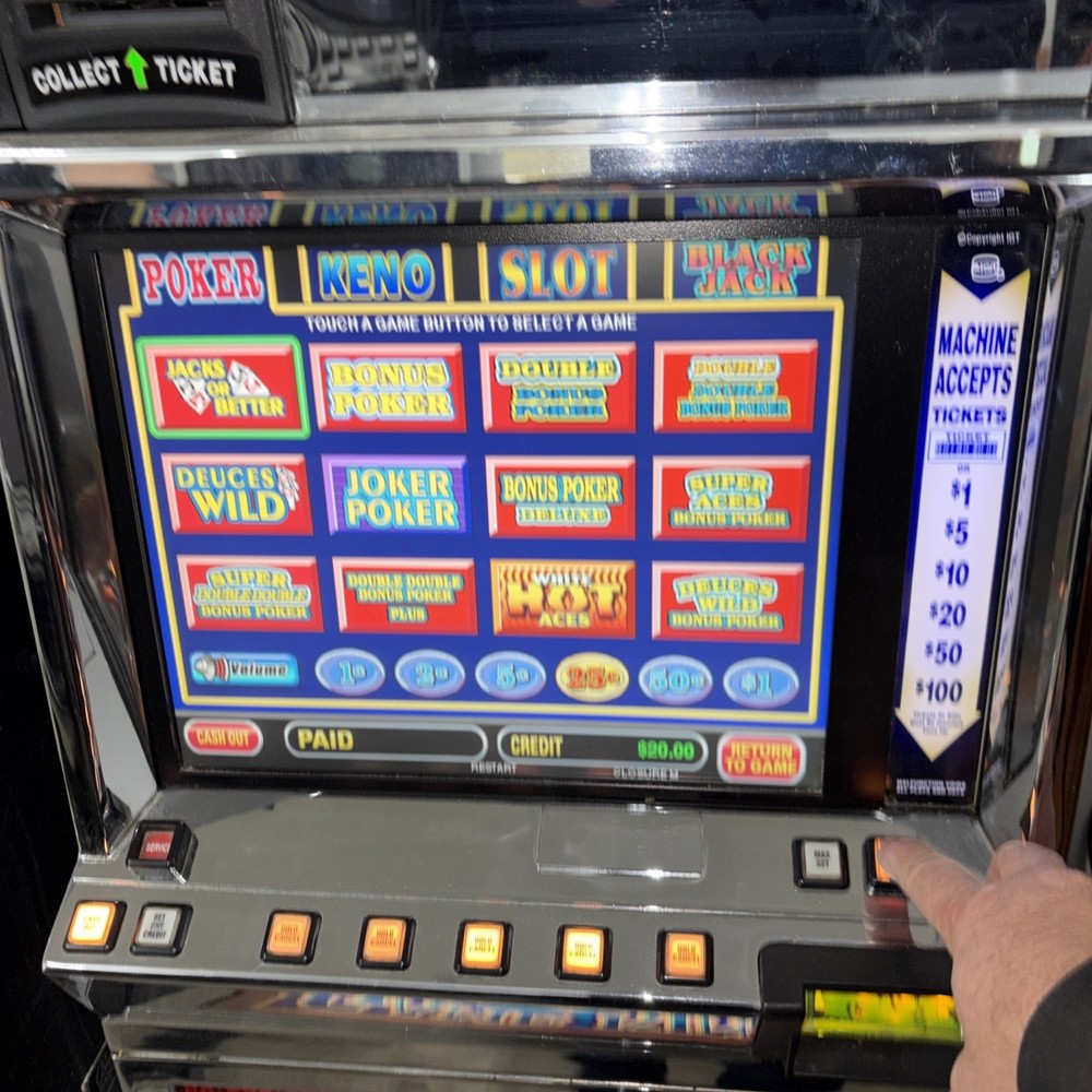 IGT Game King 6.2 Poker