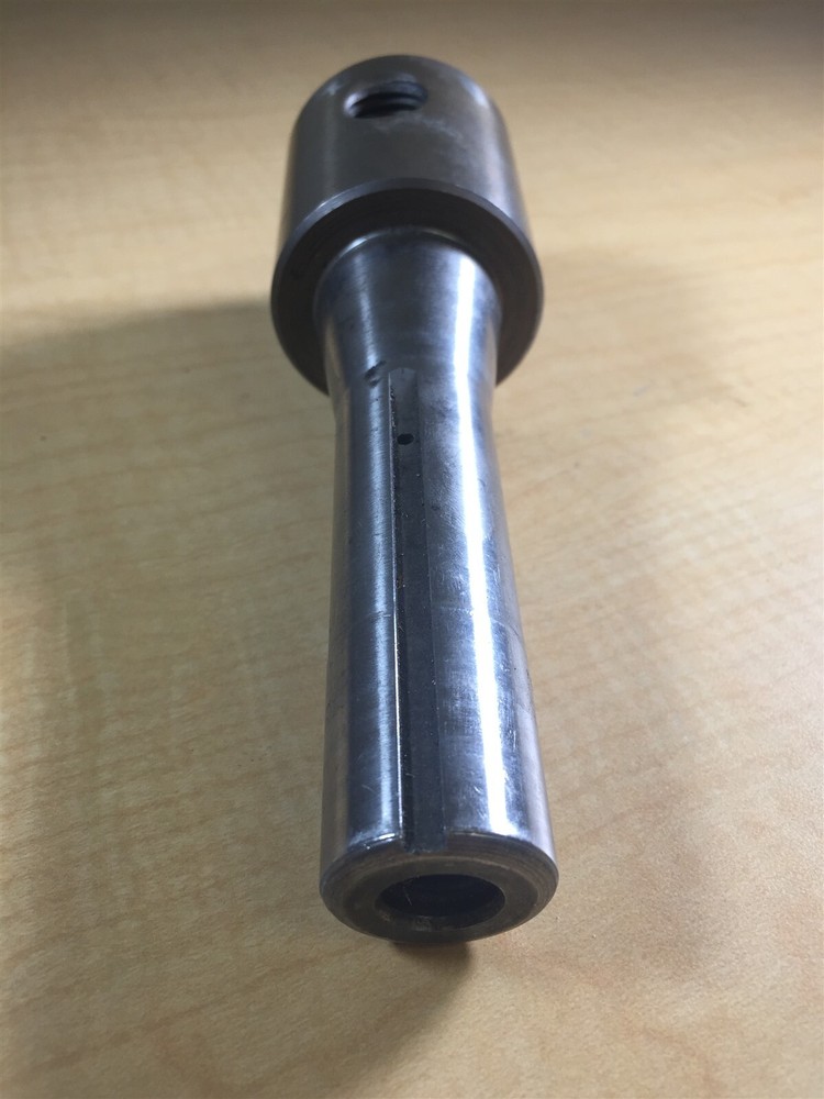 Mill Spindle R8 Straight Shank Toolholder 7/8" MISSING SCREW M2