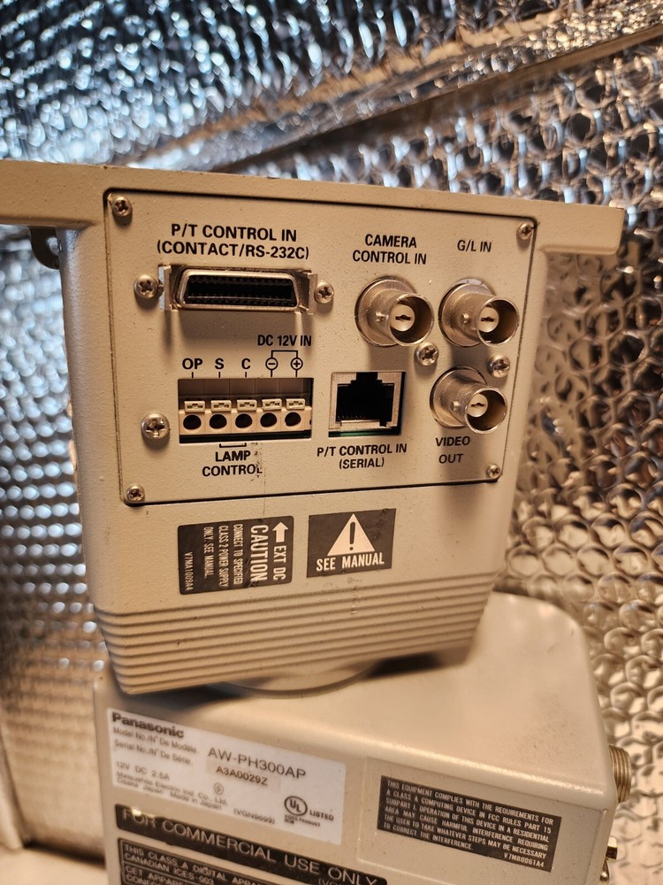 Panasonic Aw-Ph300Ap Pan/Tilt TRIPOD HEAD