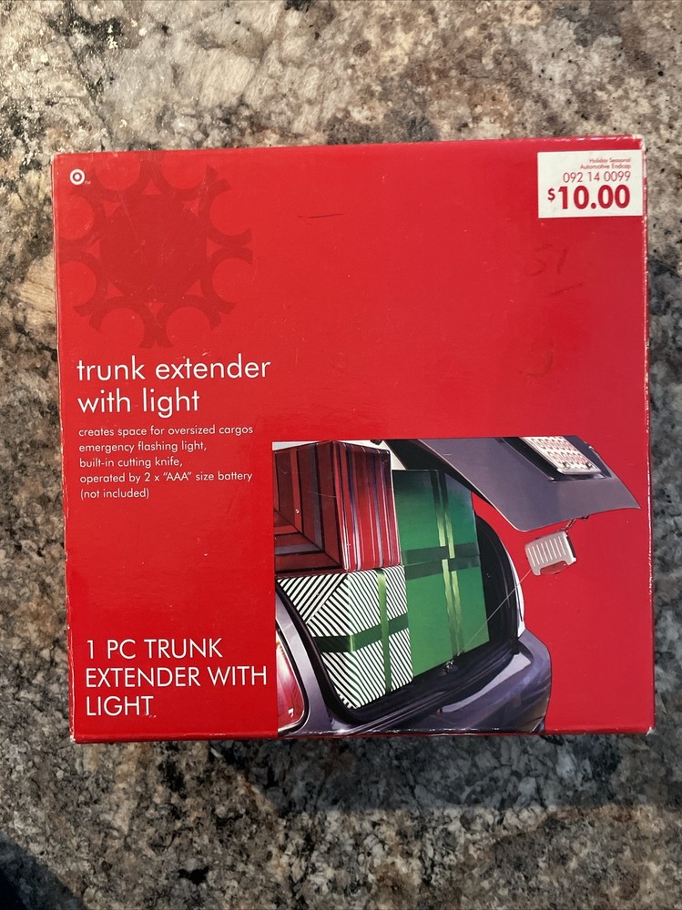 Lighted Trunk Extender with Emergency Flashing Light Cutting Knife Target 2005