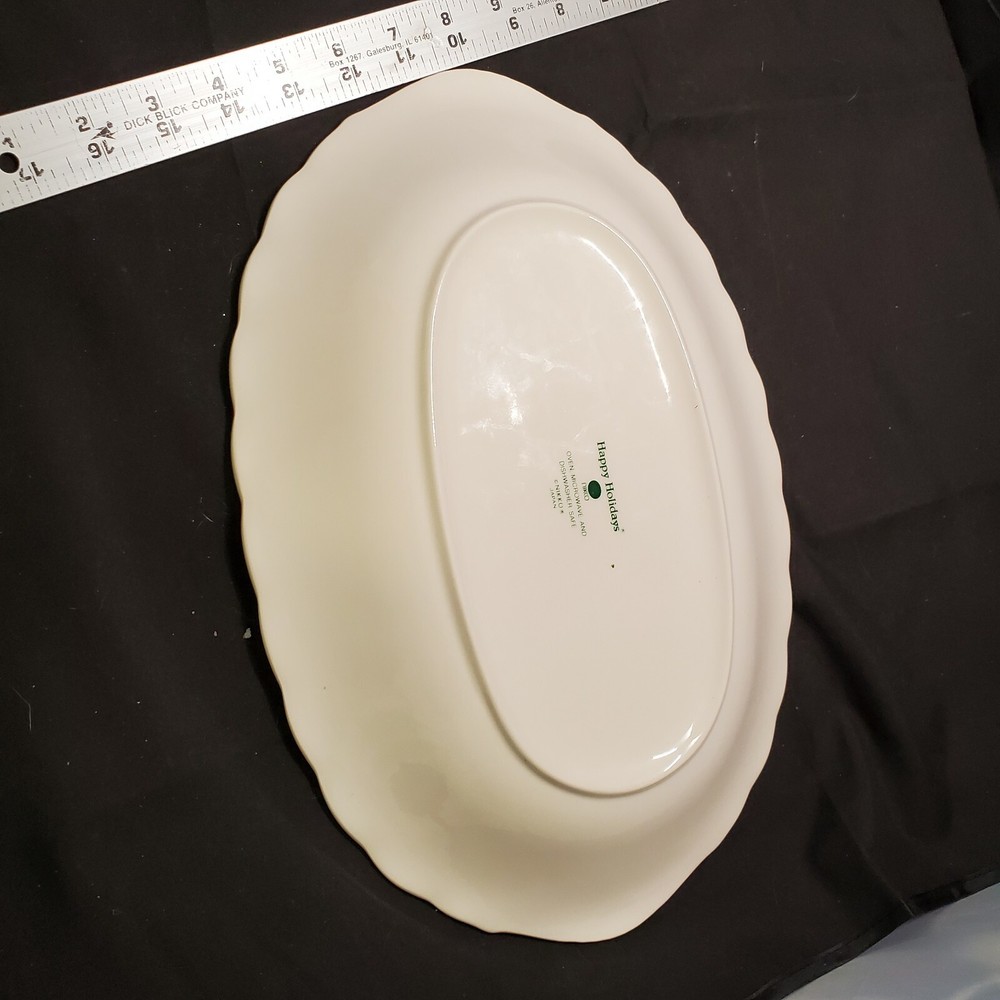 Nikko HAPPY HOLIDAYS 14" Oval Serving Platter