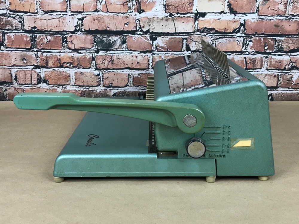 GBC Combo Catalog Binder Binding Machine Model 121KM