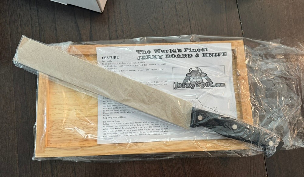 Jerky Knife And Cutting Board NEW