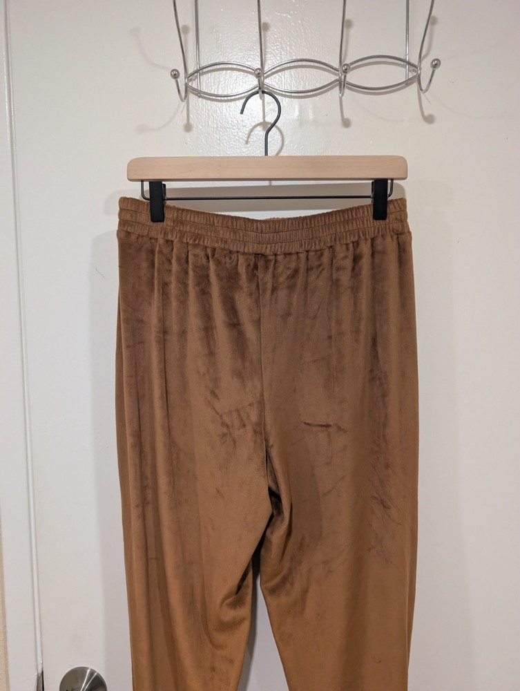SKIMS Velour Joggers in Copper, Size Medium