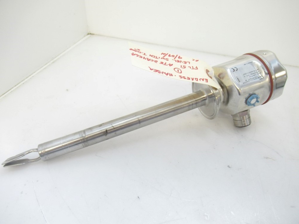 Endress + Hauser FTL51- ATE-2CB4E6A T.CLAMP 2'' Level Switch(USED TESTED)