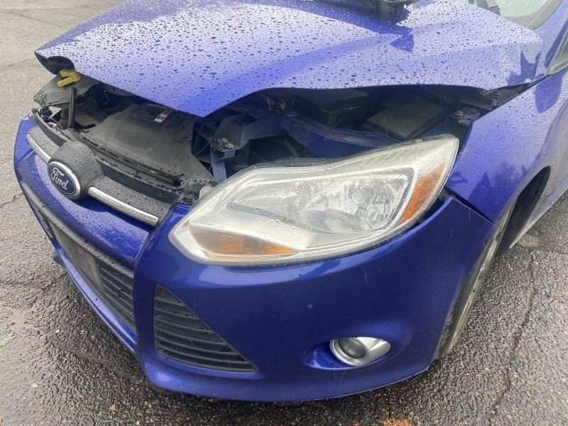 FOCUS 2013 Dash Bezel 37435