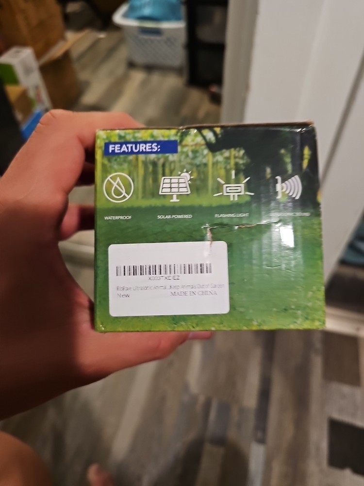 Solar Animal Repeller, Model AR33