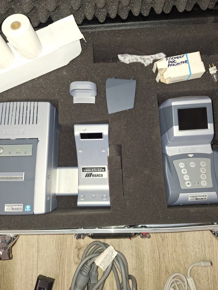 Nidek ARK-30 Type R Portable Handheld Autorefractor Keratometer