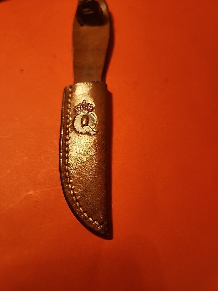 Vintage Queen fixed 3in Blade Bone handle/sheath