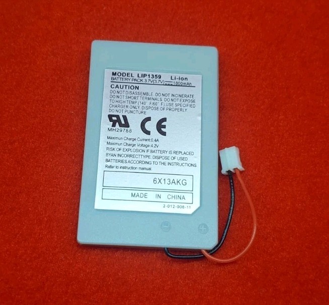 New Replacement Battery for Sony PlayStation PS3 Six Axis DualShock 3 Controller